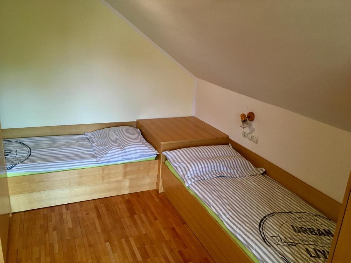 Apartment J-max